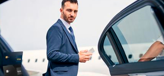 Из аэропорта – на такси business-класса бесплатно с Visa