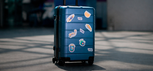 Бесплатная упаковка багажа с Visa