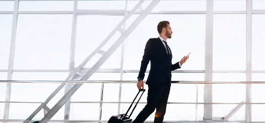 Fast Track в международных аэропортах с Visa